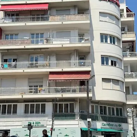 Magnifique 2 Pieces A 2 Pas De La Mer Nice Exterior photo