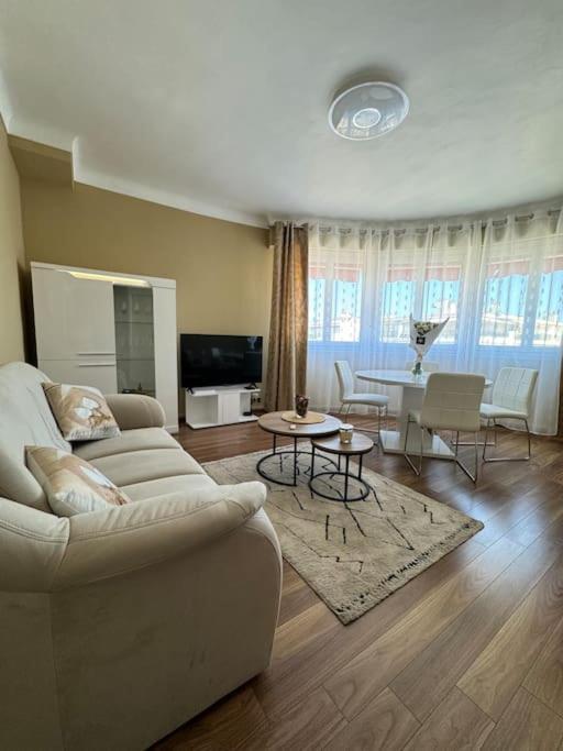 Apartamento Magnifique 2 Pieces A 2 Pas De La *